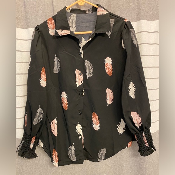 Stylish Dress Blouse - Picture 1 of 8